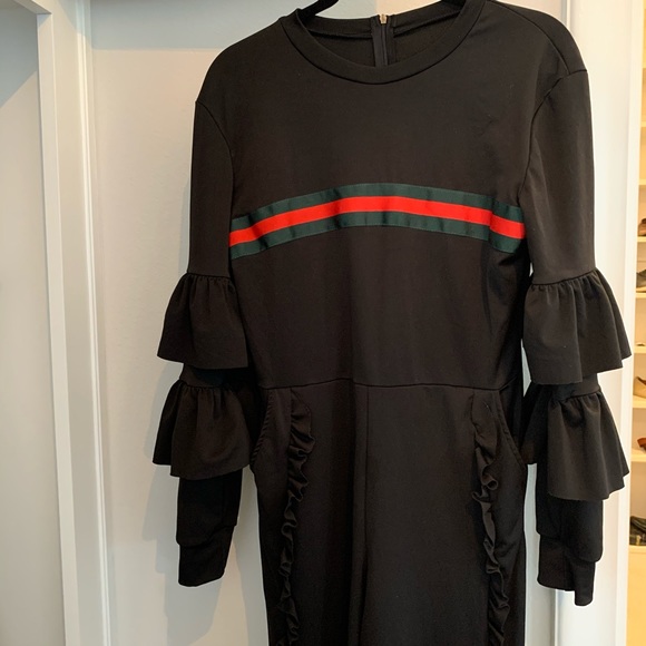 Beautiful jumpsuit - Picture 4 of 8